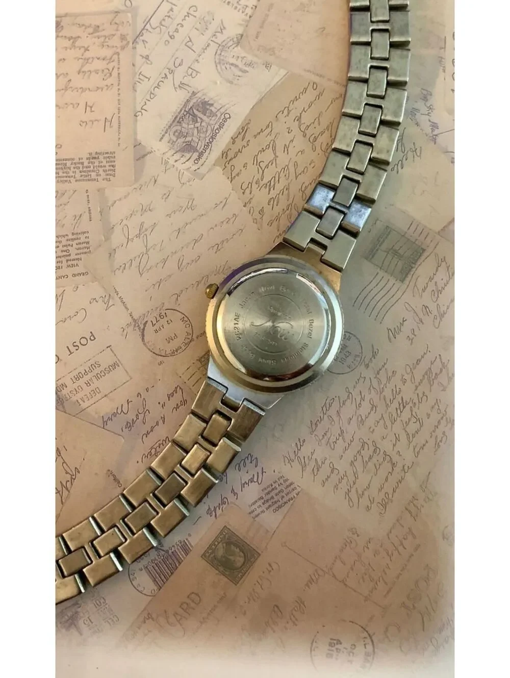 Vintage Citizen Quartz Women's Silver Crystal Accent Watch Sparkle & Style